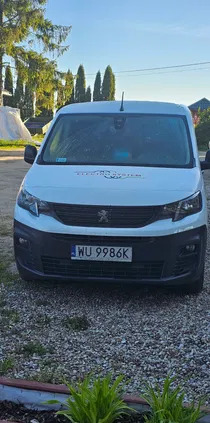 samochody osobowe Peugeot Partner cena 50000 przebieg: 140000, rok produkcji 2019 z Ustrzyki Dolne